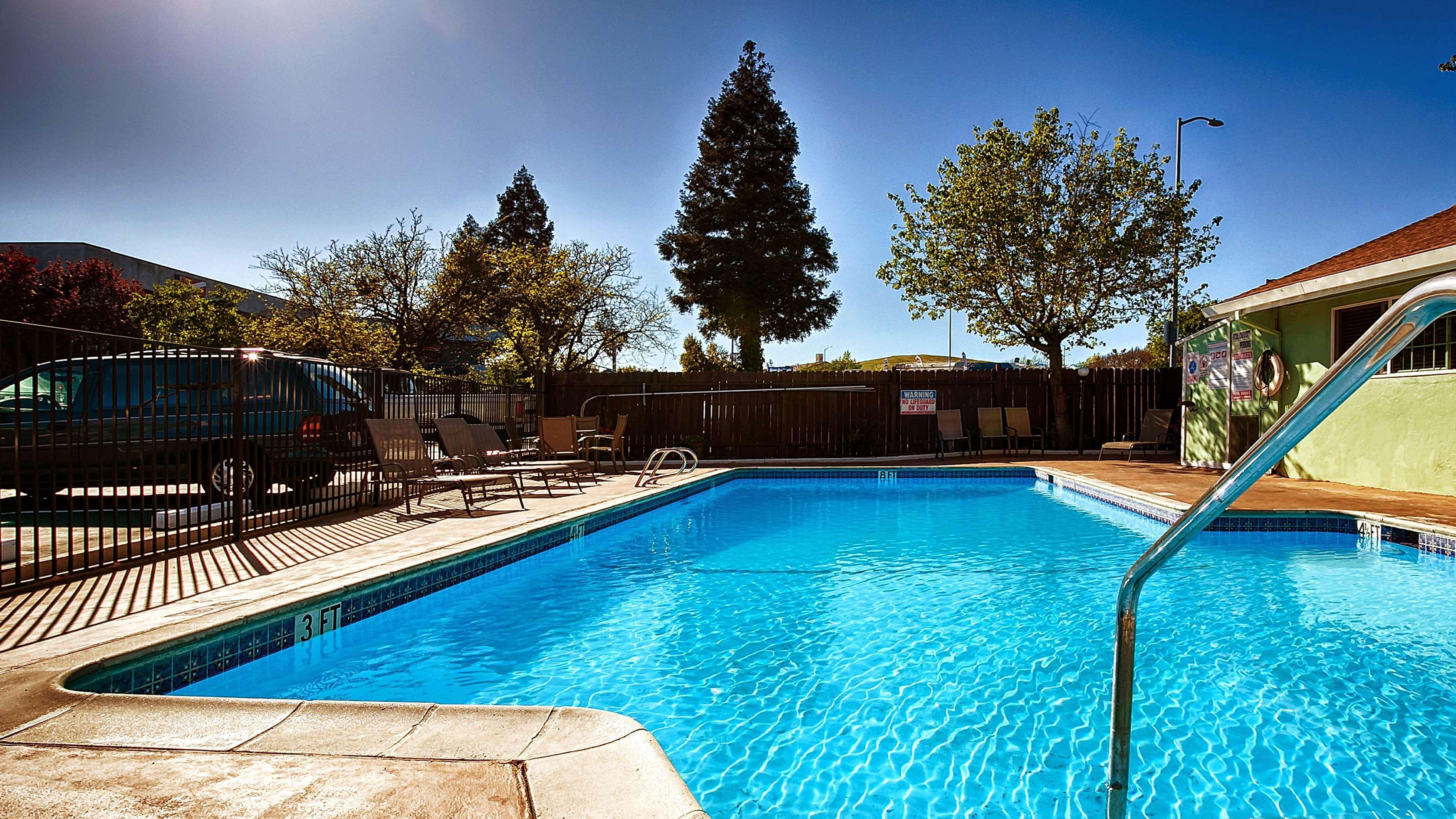 Best Western Heritage Inn Vacaville Exteriér fotografie